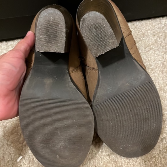 Brown booties - Picture 4 of 4